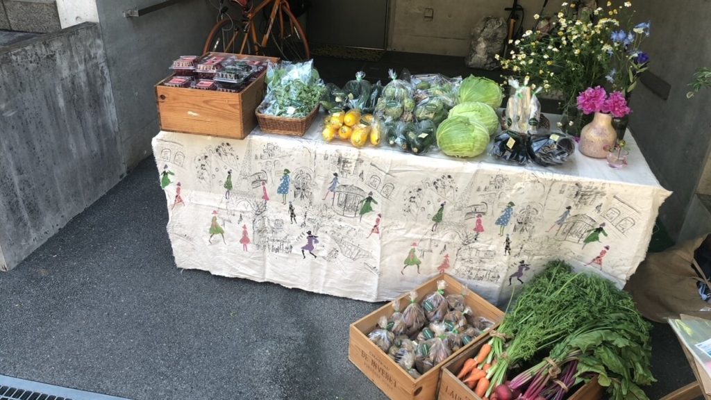 野菜販売風景