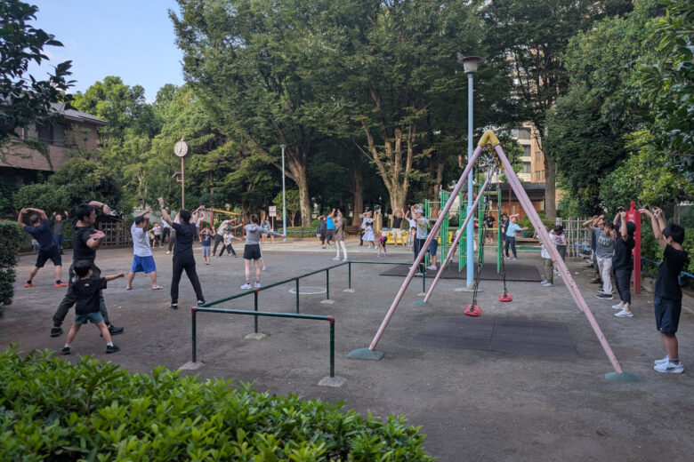 ラジオ体操 風景